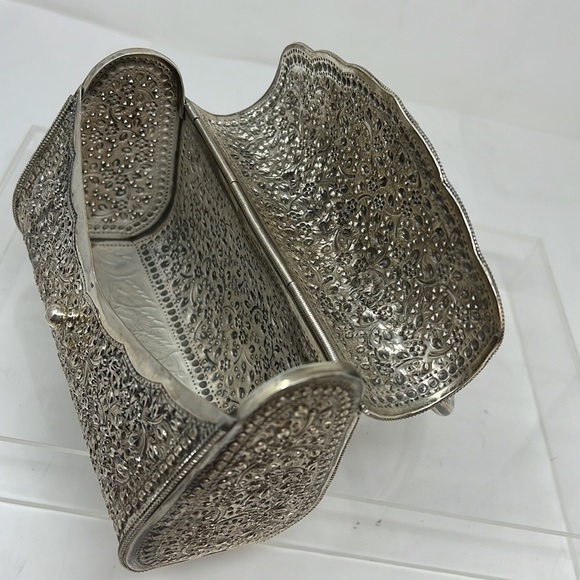 Sterling Silver 925 Filigree Etched Handbag - Picture 12 of 12